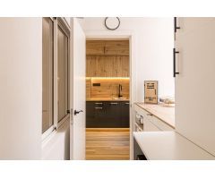 Apartamento de 102m2, 3 dormitorios junto a playa, terraza y ascensor