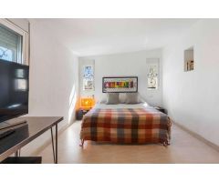 CHALET INDEPENDIENTE CON PISCINA Y GARAJE CERCA DE LA PLAYA EN LA ZENIA (ORIHUELA COSTA)
