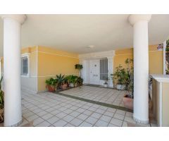 Oportunidad de villa de lujo con más de 500m2 de vivienda Torrevieja
