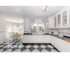 Oportunidad de villa de lujo con más de 500m2 de vivienda Torrevieja