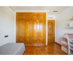 Oportunidad de villa de lujo con más de 500m2 de vivienda Torrevieja