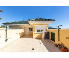 Oportunidad de villa de lujo con más de 500m2 de vivienda Torrevieja