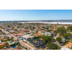 Oportunidad de villa de lujo con más de 500m2 de vivienda Torrevieja