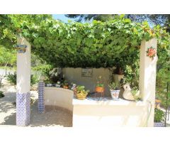 CHALET INDEPENDIENTE, 5 DORMITORIOS, GRAN JARDÍN CON PISCINA + ALOJAMIENTO (independiente)