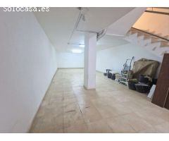 Magnífico local comercial en Guardamar Del Segura