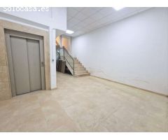 Magnífico local comercial en Guardamar Del Segura