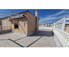 Casa adosada - Torrevieja (Los Altos)