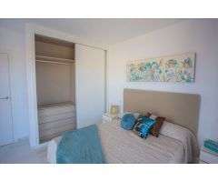 Magnífica villa nueva con piscina privada en Los Montesinos