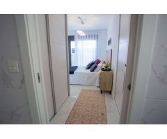 Magnífica villa nueva con piscina privada en Los Montesinos