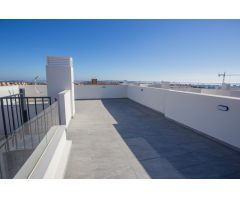 Magnífica villa nueva con piscina privada en Los Montesinos