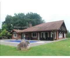 Chalet en Venta en Mungia, Vizcaya