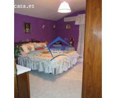 Casa de esquina entre parte antigua y san blas !!