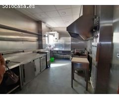 Se vende Magnifico local habilitado para Cafetería siempre funcionando bien