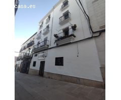 EDIFICIO EN LA PLAZA MAYOR