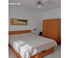 Casa y solar en Albalá