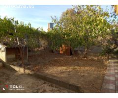 vivienda en cruce de las herrerias,caretera de Alcuescar