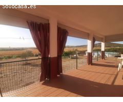 Parcela con casa en el Pradillo