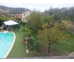 IMPRESIONANTE CHALET EN CERES GOLF
