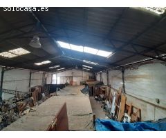Nave muy bien situada en el Casar de Cáceres