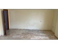 Oportunidad de  vivienda  en el centro con posibilidad de Garaje