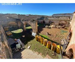 SOLAR EN CASAR DE CÁCERES
