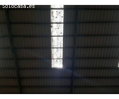NAVE INDUSTRIAL EN POLIGONO LAS ARENAS MALPARTIDA DE CÁCERES