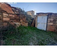 Casa para reformar con patio en Botija