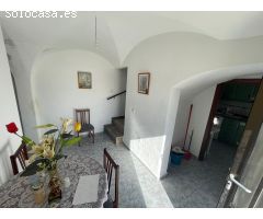 CASA PARA ENTRAR A VIVIR EN MONTÁNCHEZ