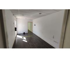 Local comercial en nuevo Cáceres!!!!