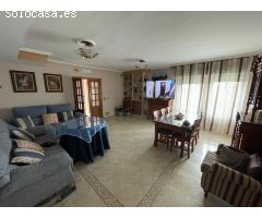 EXCLUSIVA CASA EN LOS CASTELLANOS
