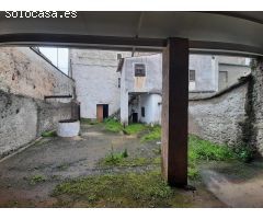 Gran casa con patío de 150 metros en Aliseda