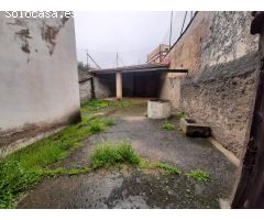 Gran casa con patío de 150 metros en Aliseda