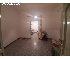Gran casa con patío de 150 metros en Aliseda