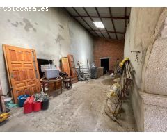 CASA CON TERRAZA EN MONTÁNCHEZ