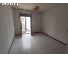 Piso en Cánovas, Cáceres
