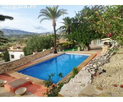 Espectacular Chalet en Venta en Calpe con Apartamentos Independientes, Vistas Panorámicas