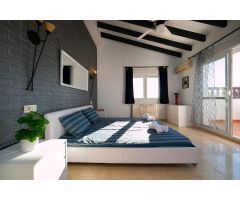 Exquisita Villa de Ensueño en Moraira con Piscina Privada y Terrazas Panorámicas