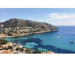 VILLA DE LUJO CON ESPECTACULARES VISTAS