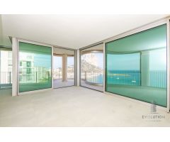 APARTAMENTOS DE LUJO EN PRIMERA LÍNEA