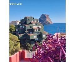 Atico en Muralla Roja , el edificio más conocido del arquitecto  famoso de España RICARDO BOFILL , c