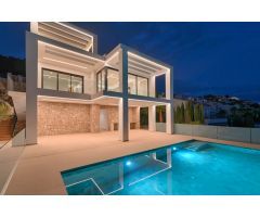 Villa en Venta en Calpe, Alicante