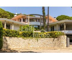 Villa con vistas al mar