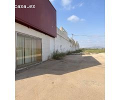 SE VENDE NAVE DE 2.350M2 - MÁS 5.550M2 DE TERRENO - TOTAL 7.900M2 - EL ALBUJÓN