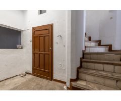 VENTA DE CASA PARA REFORMAR EN ALBUÑUELAS