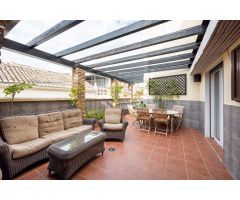 PRECIOSA CASA EN ZONA PARQUE ALMUNIA
