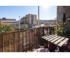 Maravilloso piso de 3 dormitorios con terraza en Avd Madrid