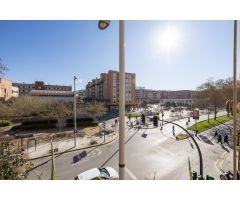 Maravilloso piso de 3 dormitorios con terraza en Avd Madrid