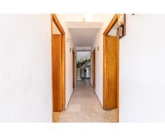 ACOGEDORA Y ESTUPENDA  CASA EN ALBUÑUELAS