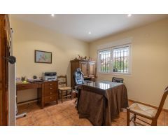 Espaciosa casa en venta en el Padul
