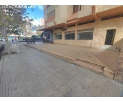 LOCAL COMERCIAL AV EUROPA